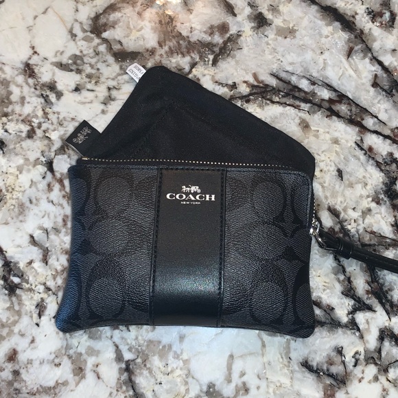 Like NEW Coach Wristlet, Black & Grey Coated Canvas - Picture 7 of 8